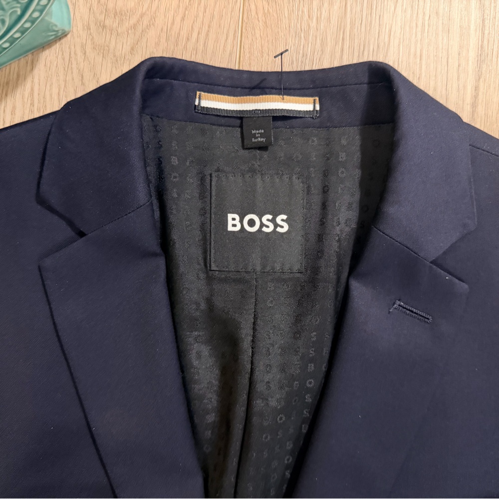 Boss Navy Blue Two-Button Suit set Size US36R Blazer and Pant US32R - Picture 13 of 16